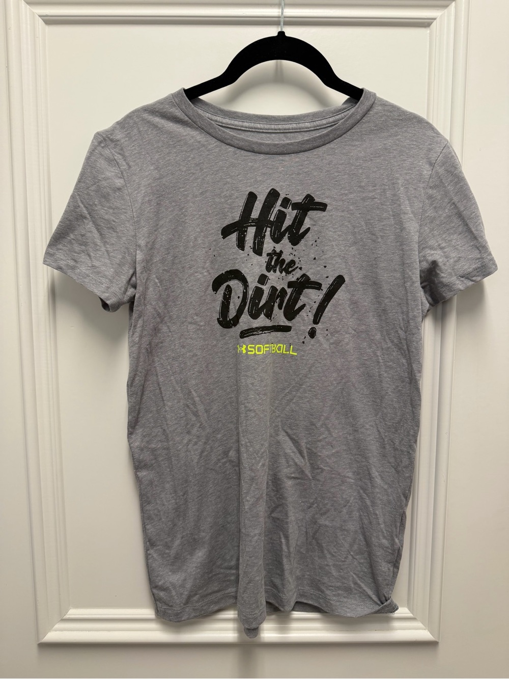 NWT Under Armour Hit the Dirt Shirt Sleeve t-shirt